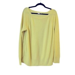 GAP yellow thermal knit scoop neck wool / acrylic blend raglan sleeve shirt